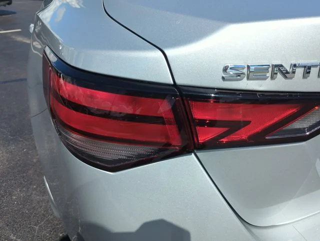 Used 2023 Silver Nissan S image 18
