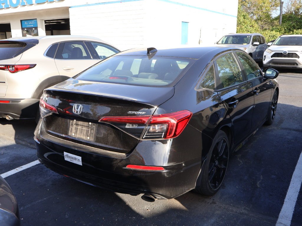Used 2023  Honda Sport image 7