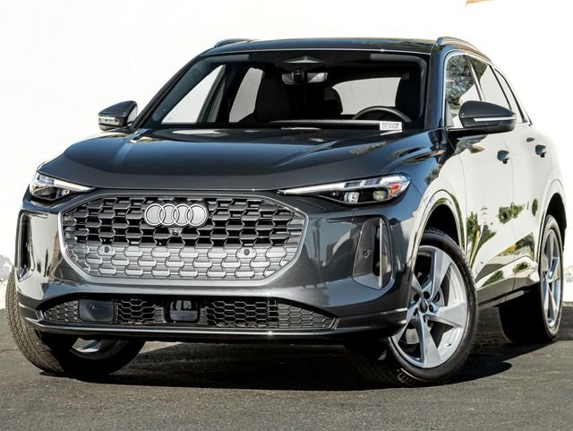 2025 Audi Q5 40 Premium Plus's photo