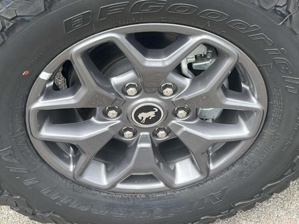 New 2025 Carbonized Gray Metallic Ford Badlands image 14