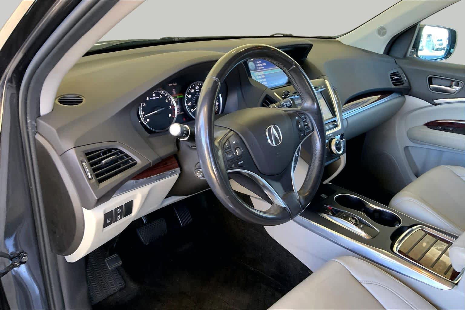 Used 2016 Crystal Black Pearl Acura  image 18