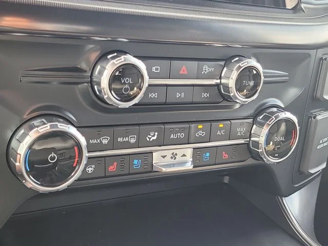 New 2026 Gray Metallic Ford Lariat image 25