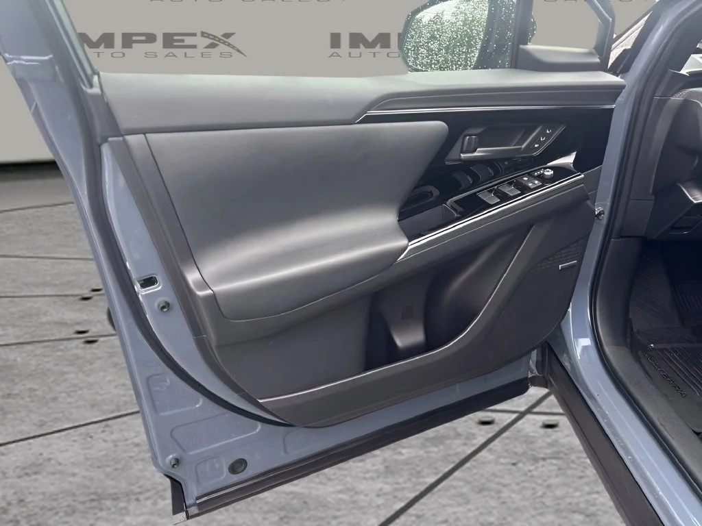 Used 2023 Gray Subaru Touring image 22