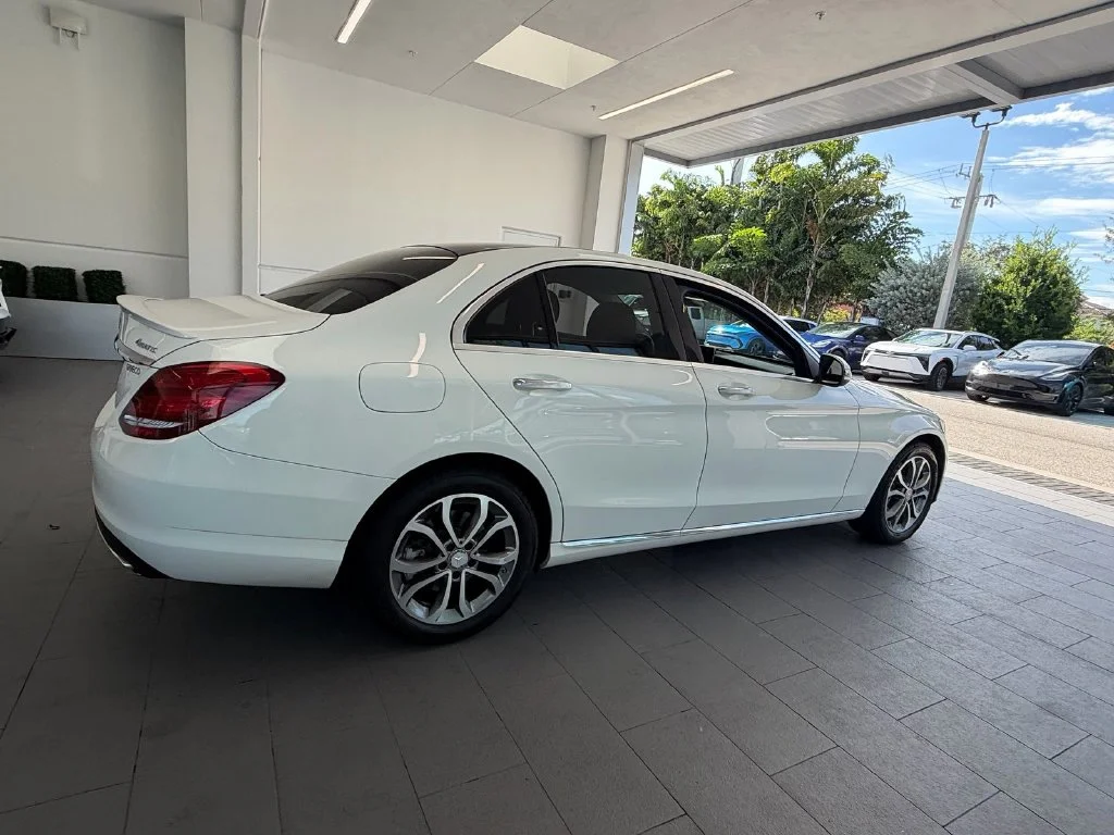 Certified Used 2016 White Mercedes-Benz C 300 image 5