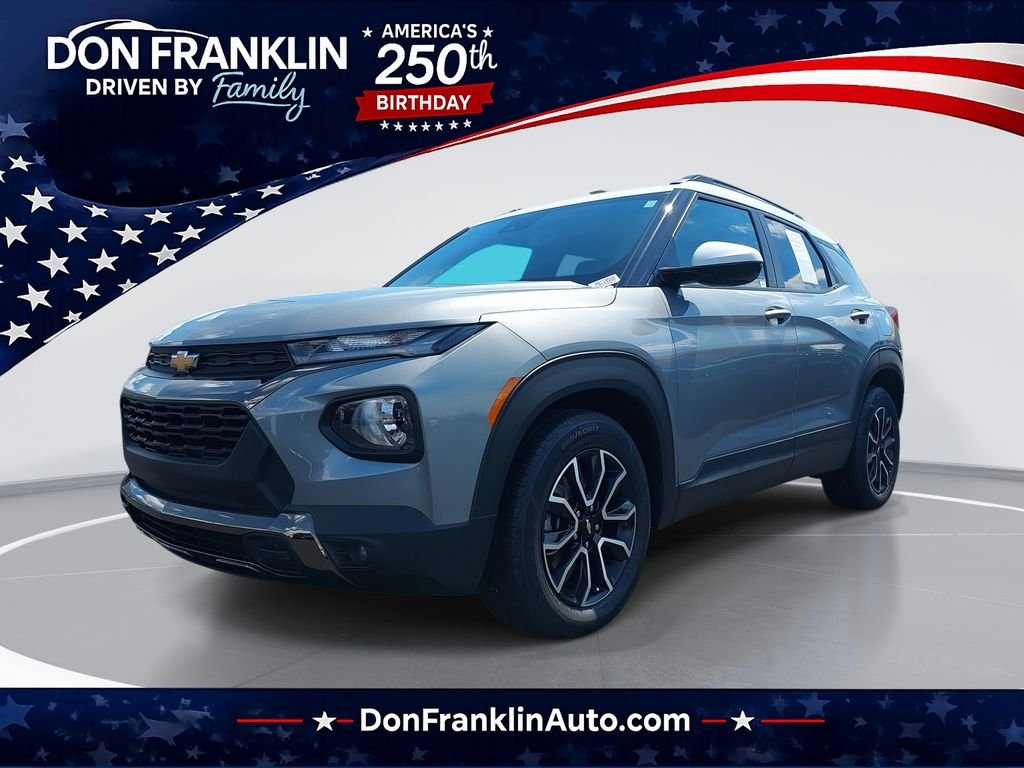 Used 2023 Gray Chevrolet ACTIV image 1