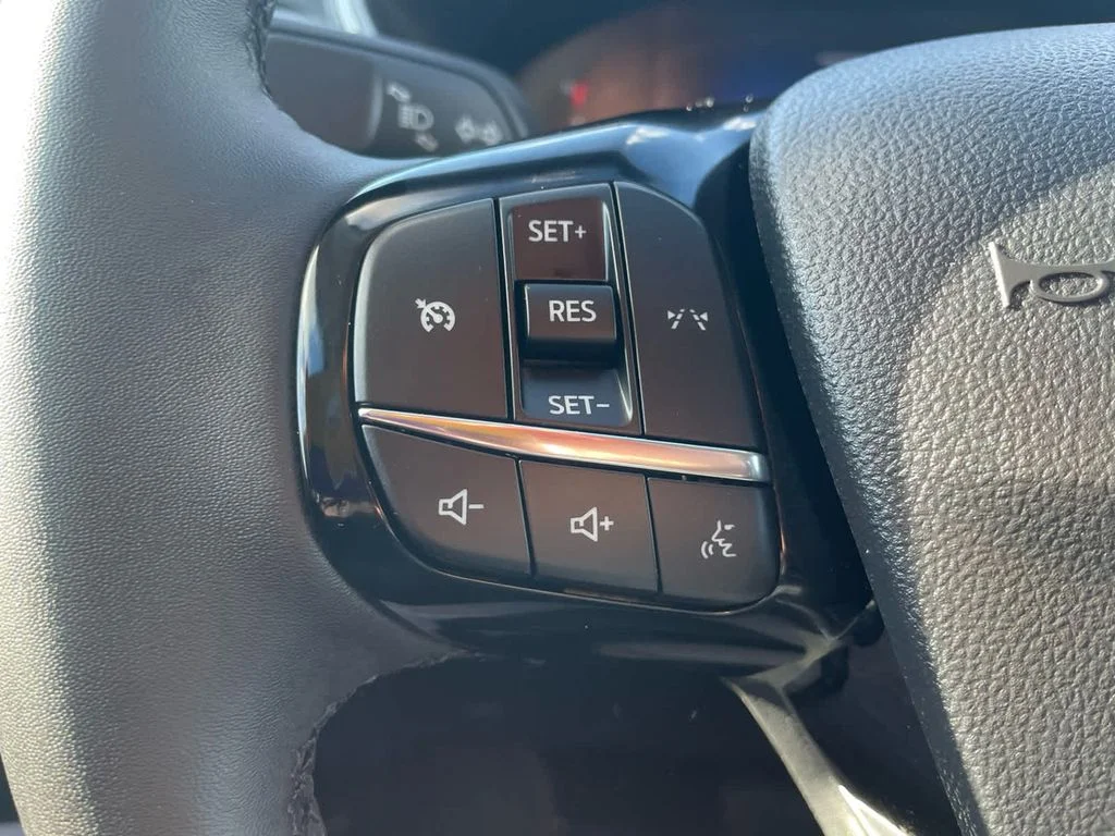 Used 2025 Black Ford Active image 16