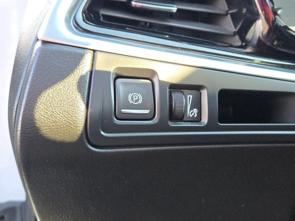 Used 2024 White Cadillac Sport image 25