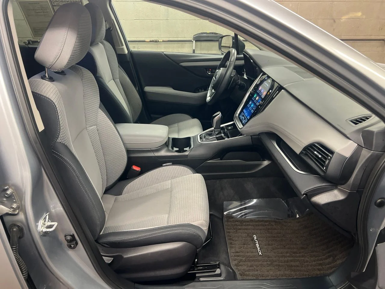 Used 2025 Silver Subaru Premium image 29