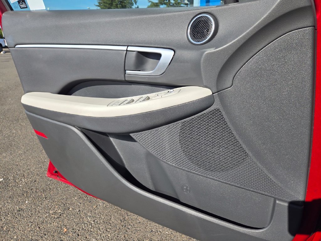Certified Used 2025 Red Hyundai SEL image 15