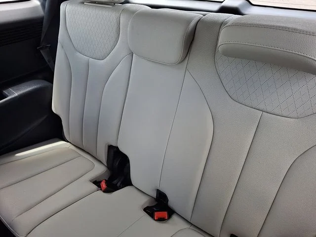 Used 2022 White Hyundai SEL image 12