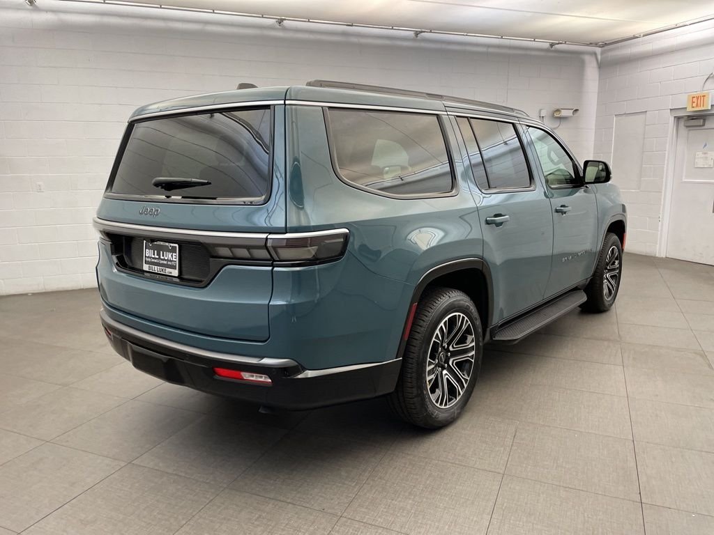 New 2026 Steel Blue Exterior Paint Jeep  image 4