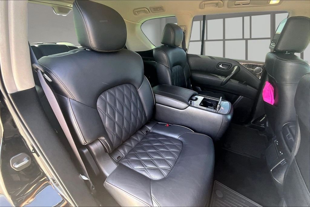 Used 2023 Black Nissan Platinum image 27