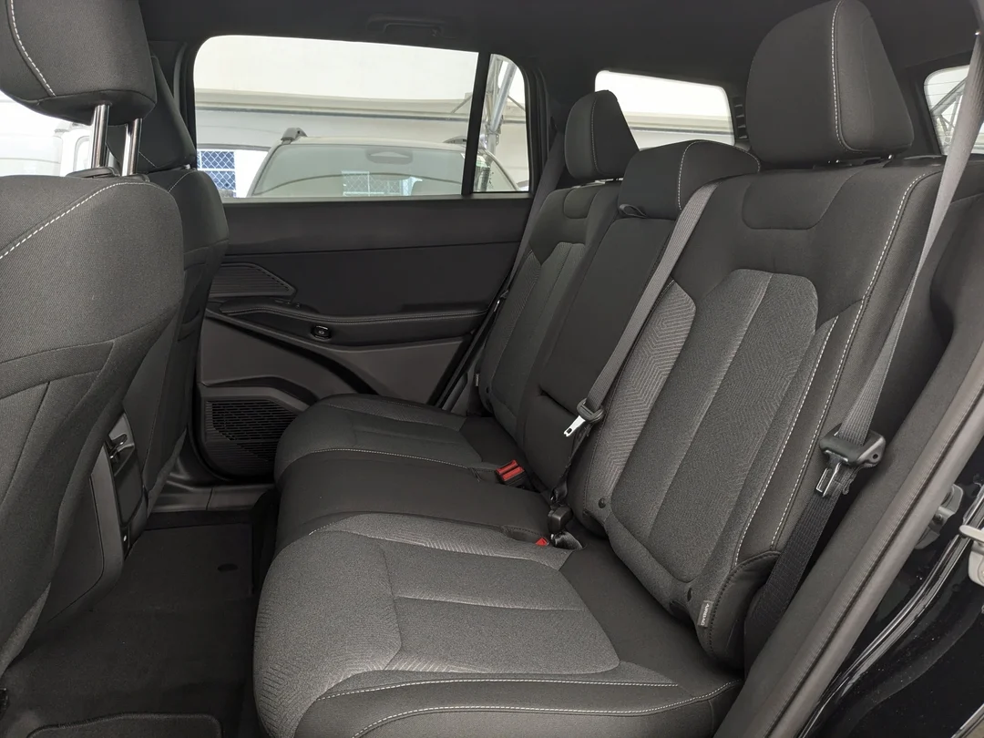 New 2026 Black Jeep Laredo - - 4x4 - 1.6L Turbo Hybrid - Adaptive Cruise - Blind Spot Detection & More! image 26