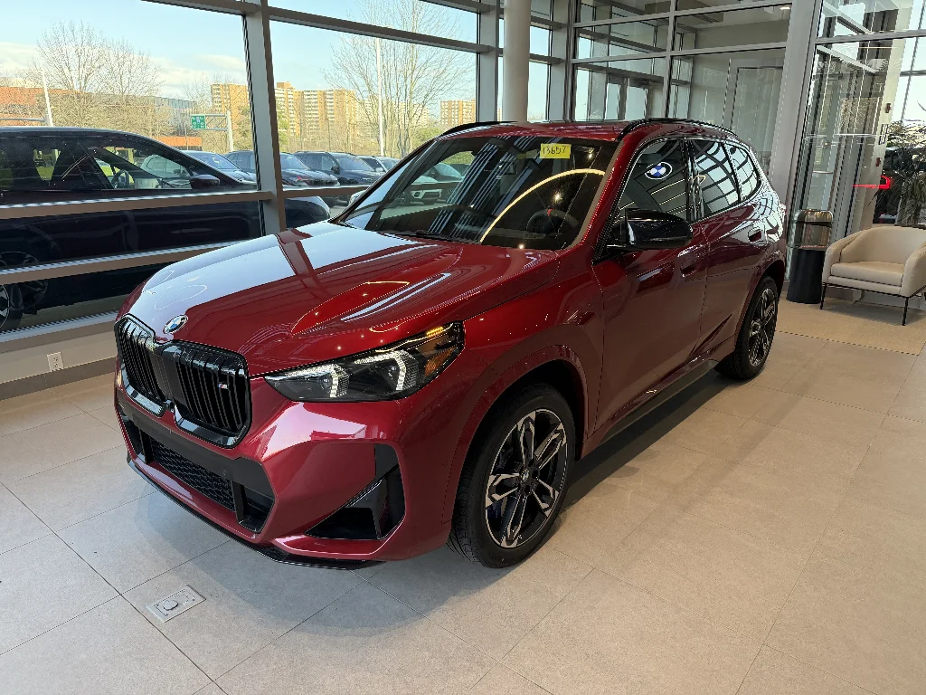 New 2026 Vegas Red Metallic BMW M35i image 3