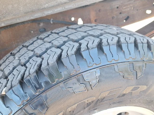 Used 2000 Black Ford  image 15
