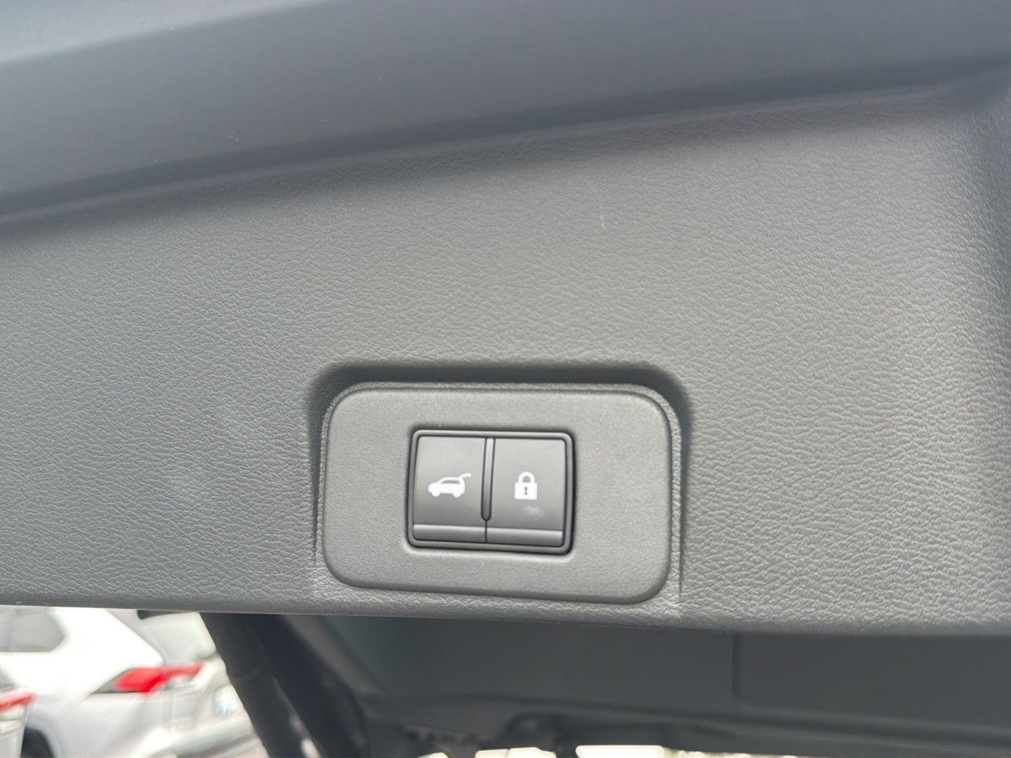 Used 2023 Super Black Nissan SV image 7