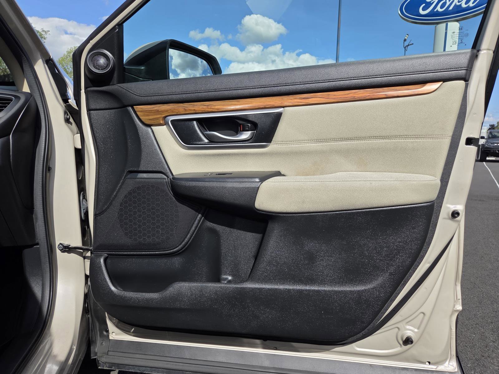 Used 2019 Sandstorm Metallic Honda EX image 22
