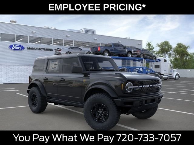New 2026 Shadow Black Ford Badlands® image 8