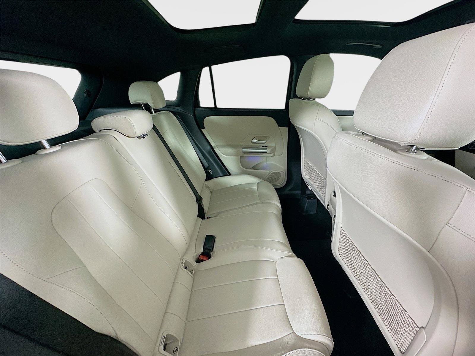 Used 2026  Mercedes-Benz GLA 250 image 35