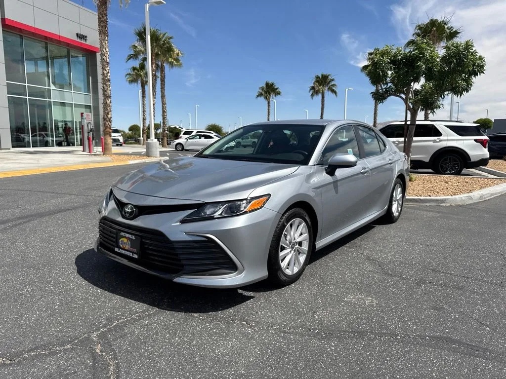 Used 2023 Silver Toyota LE image 2