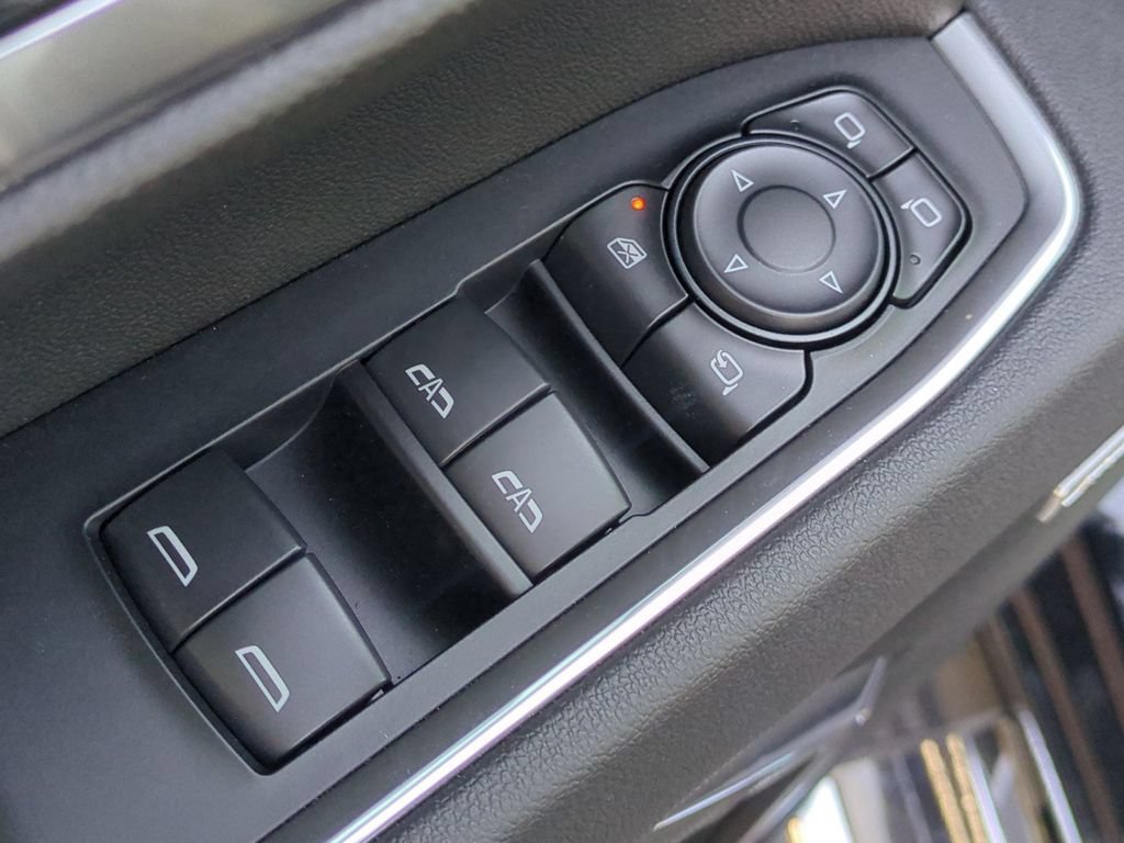 2026 GMC Sierra 1500 SLT - Photo 23