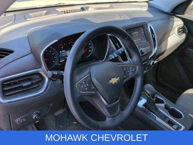 Used 2024 Summit White Chevrolet LT image 9