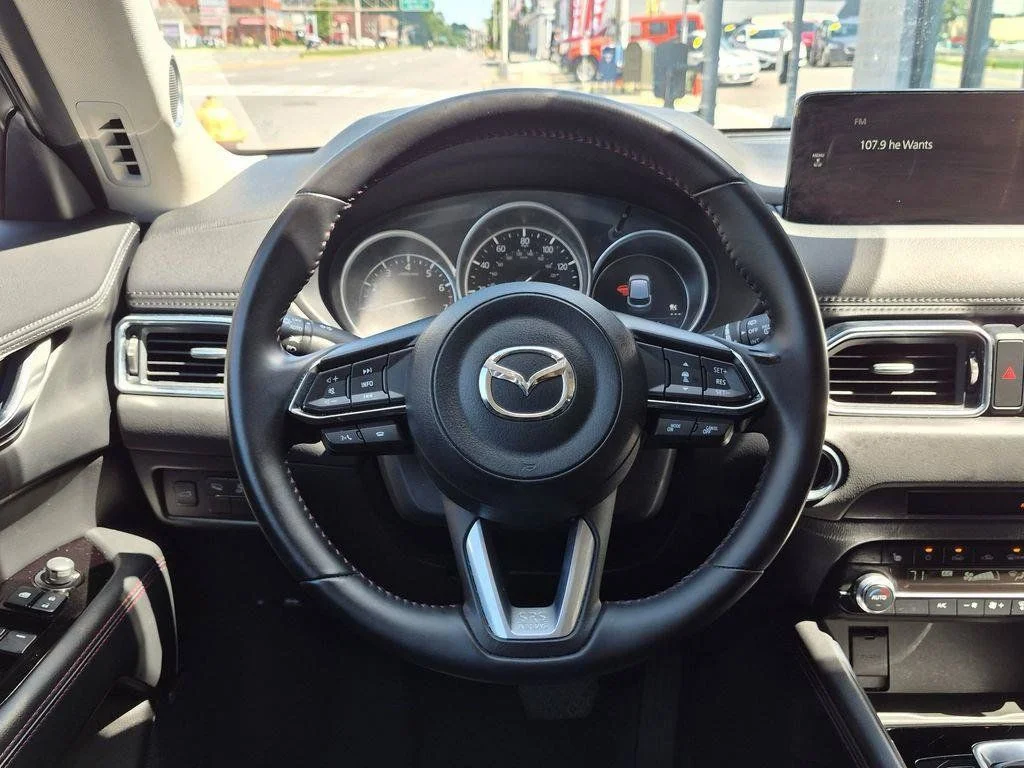 Used 2025 Gray Mazda 2.5 S Carbon Edition image 15