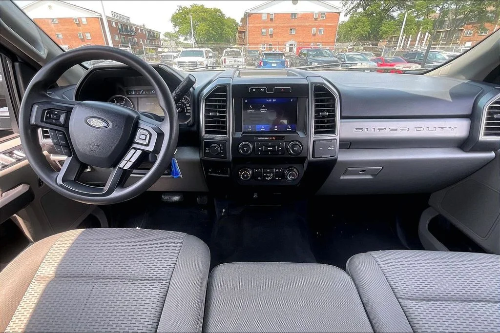 Used 2022 White Ford XLT image 14