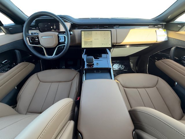 New 2027 Ostuni Pearl White Land Rover SE image 12
