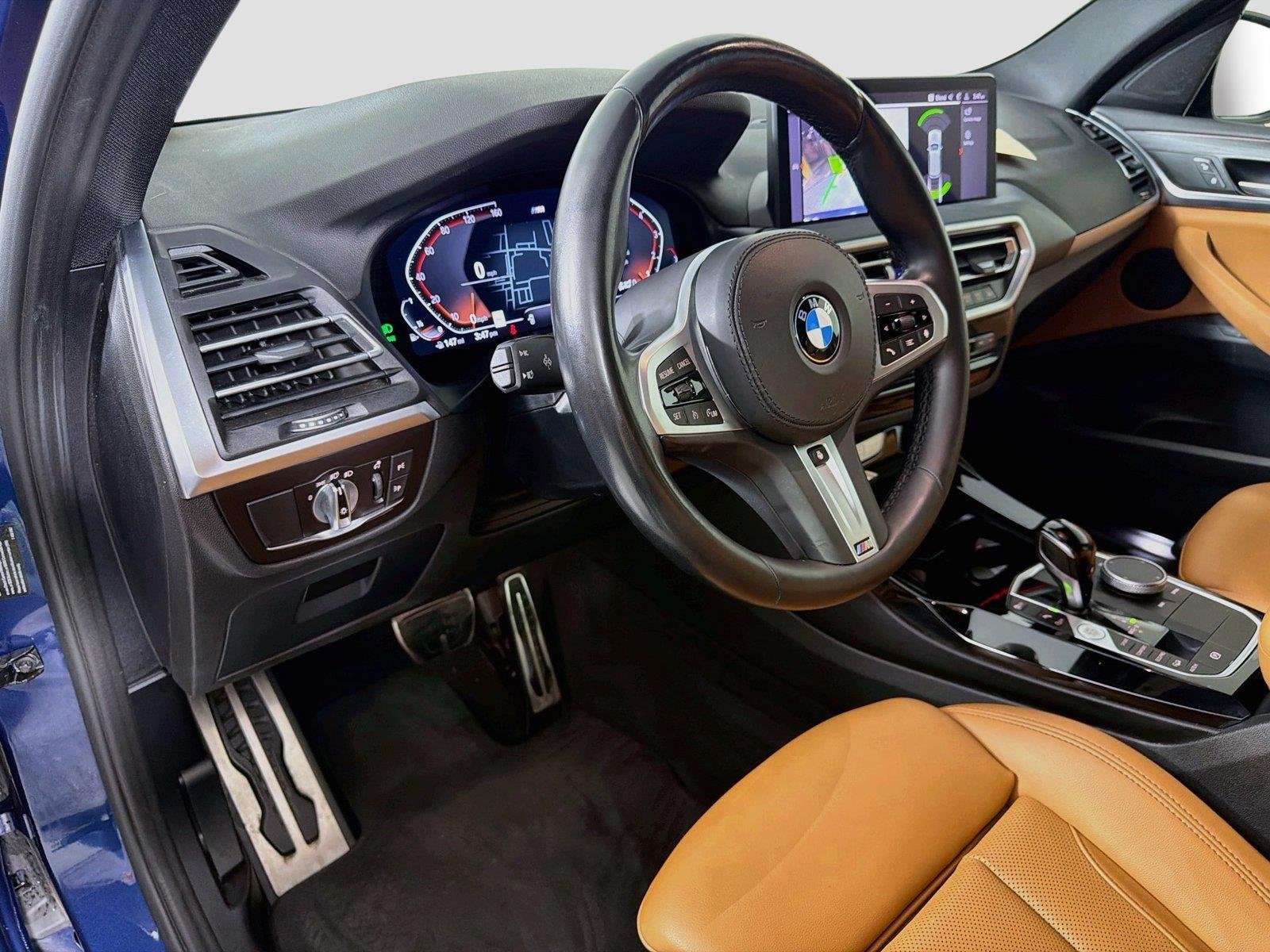 Used 2022 Phytonic Blue Metallic BMW xDrive30i image 9