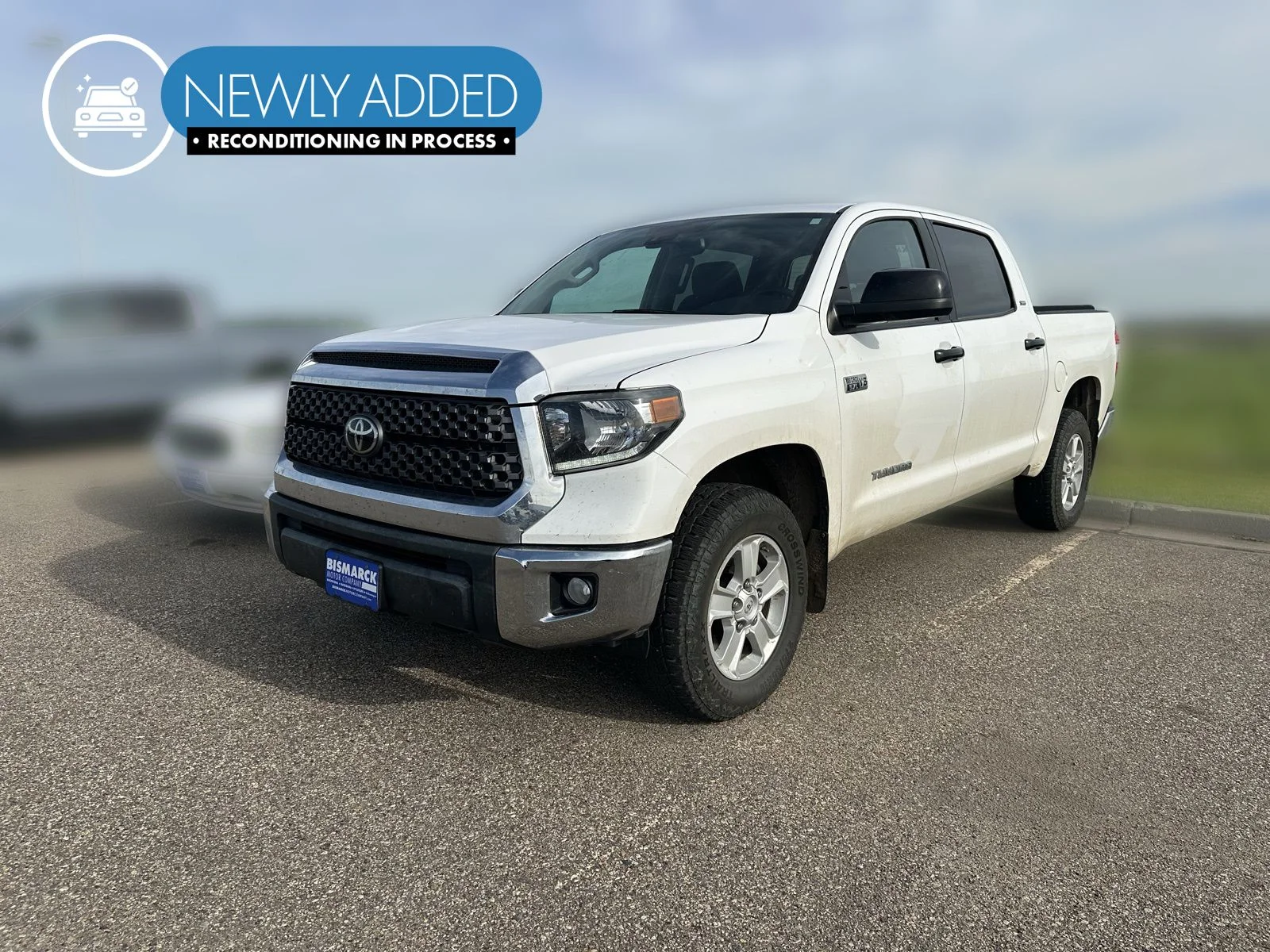 2020 Toyota Tundra SR5 5.7L 4WD Crew Max Short Bed's photo
