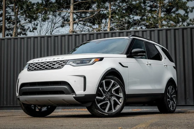 2025 Land Rover Discovery S