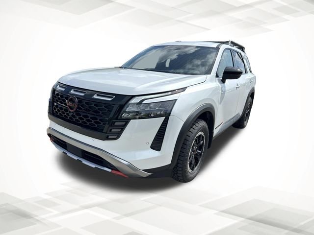 New 2026 Everest White Pearl TriCoat Nissan Rock Creek® image 3