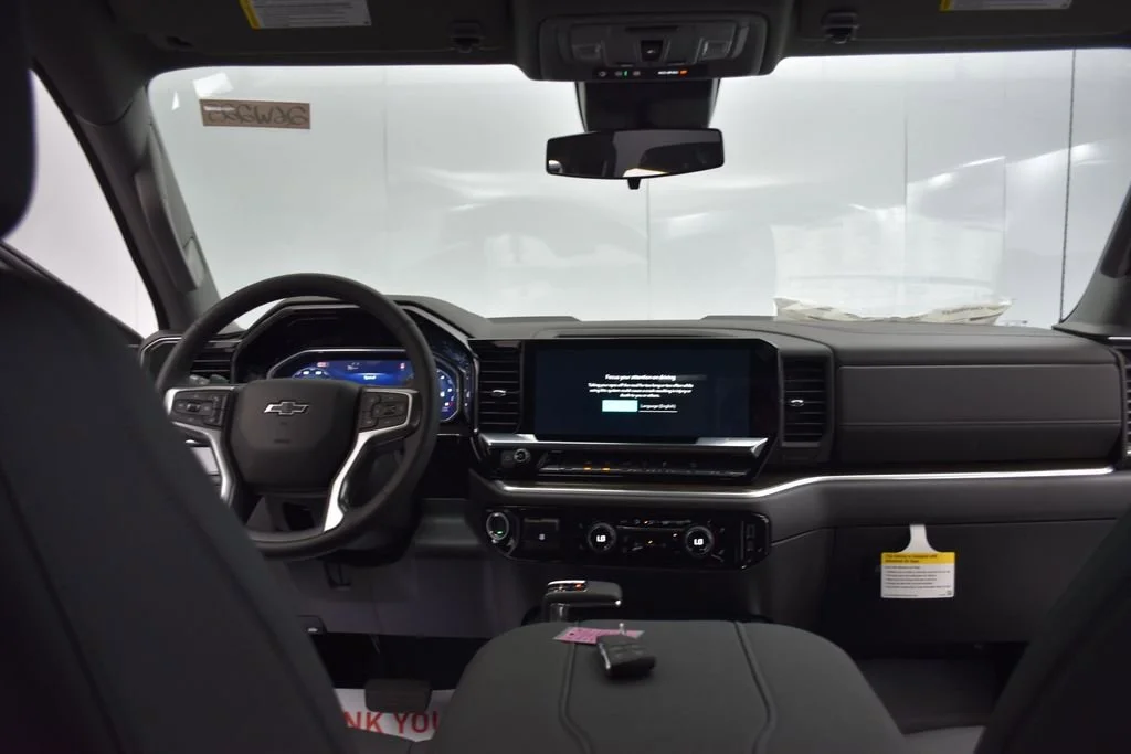 New 2026 Summit White Chevrolet LT Trail Boss image 27