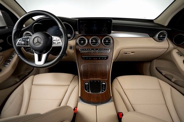 2022 Mercedes-Benz GLC GLC300 - Photo 32