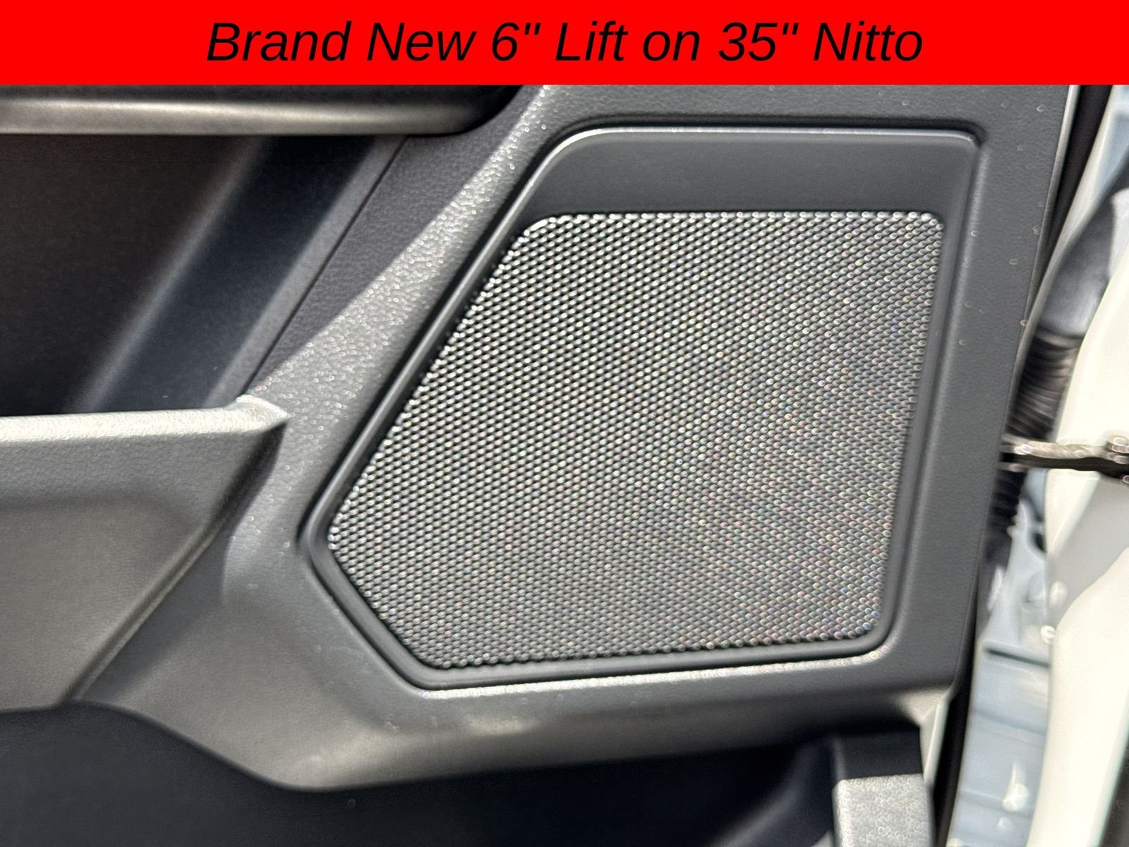 Used 2024 Oxford White Ford XLT image 21