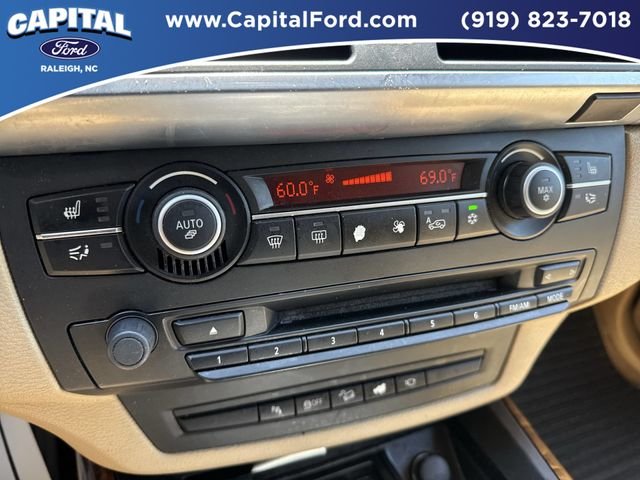 Used 2013 White BMW xDrive35i image 30