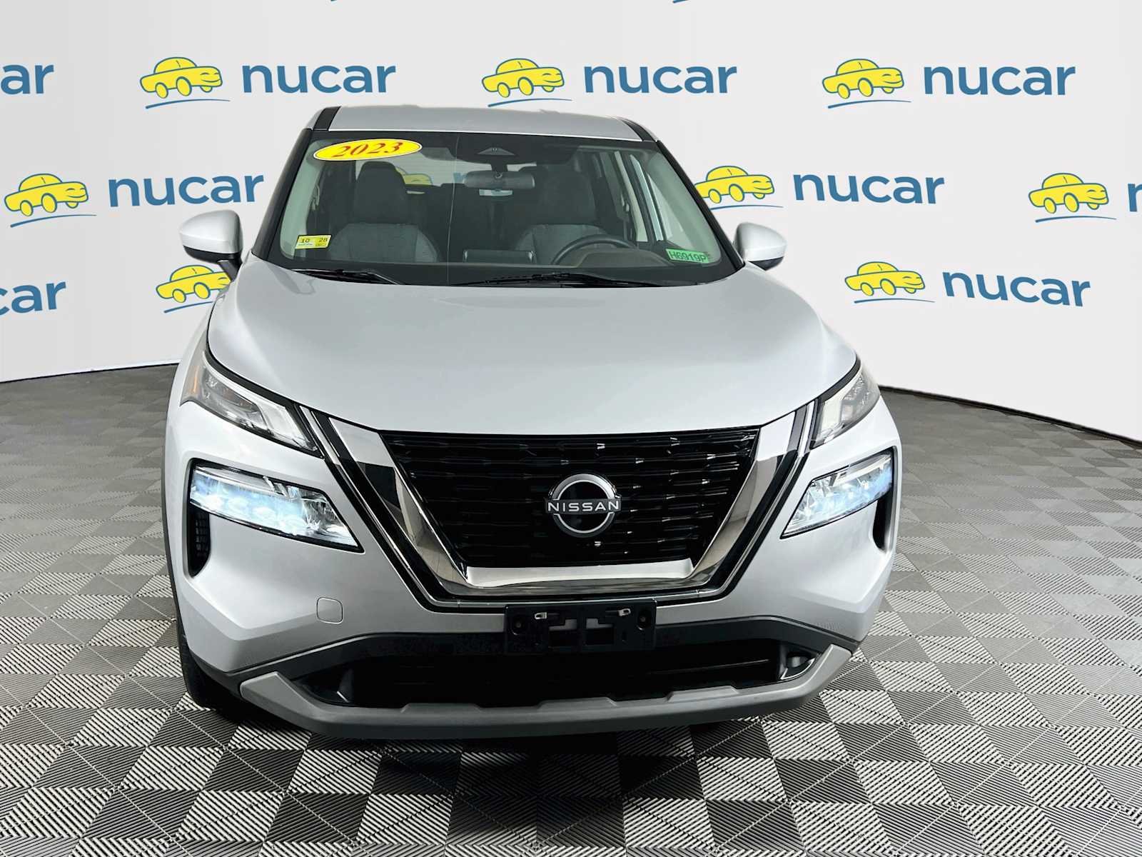 Used 2023 Brilliant Silver Metallic Nissan SV image 2