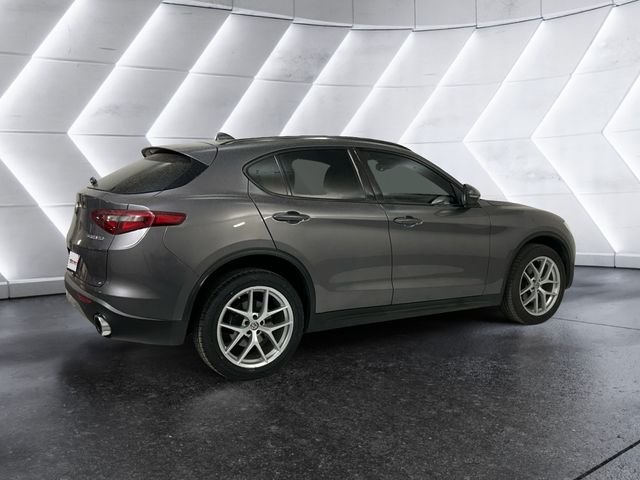 Used 2019 Gray Alfa Romeo Base image 4