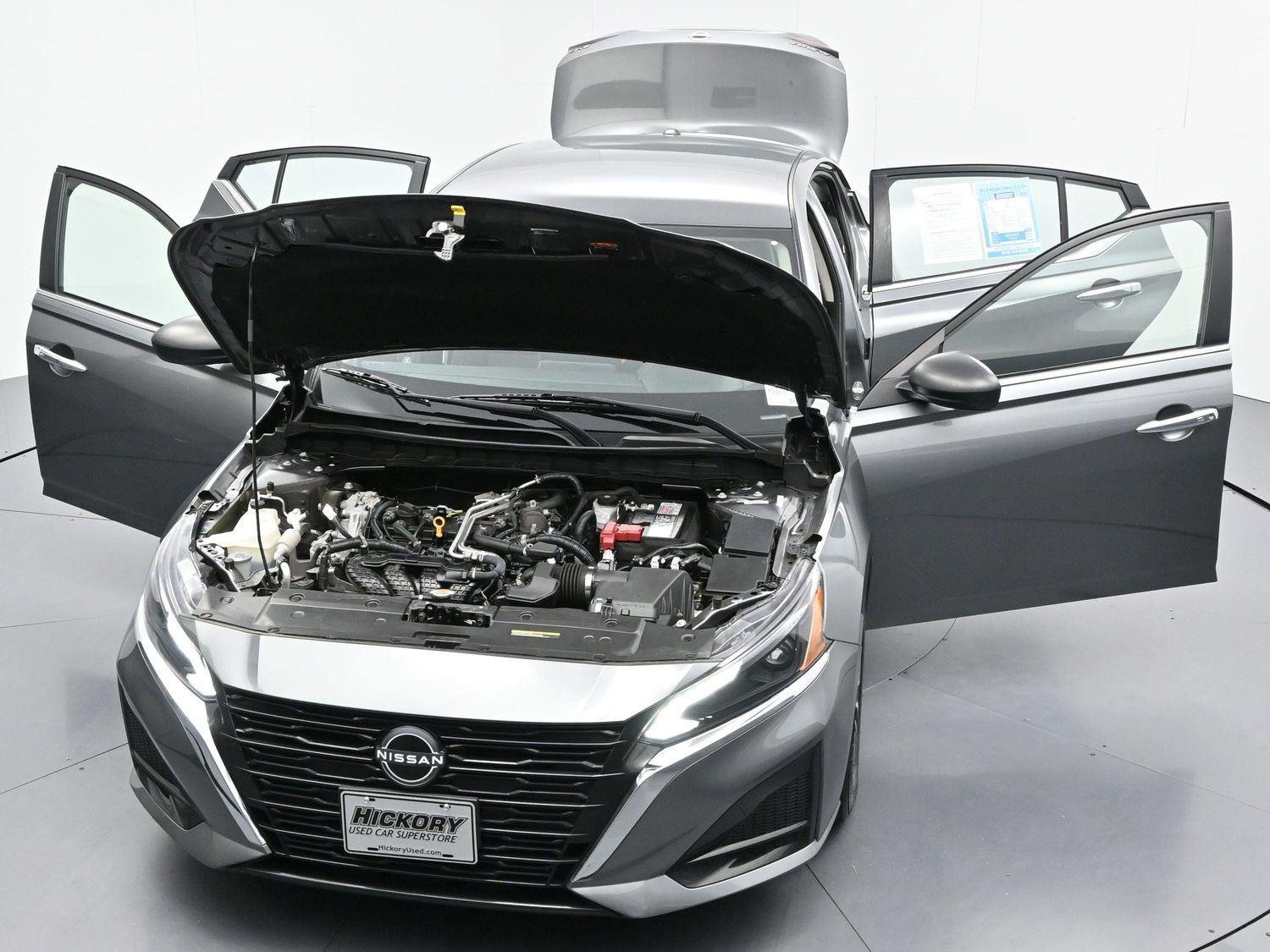 Used 2024 Gun Metallic Nissan 2.5 SV image 41