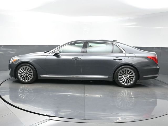 Used 2019 Gray Genesis 3.3T Premium image 4