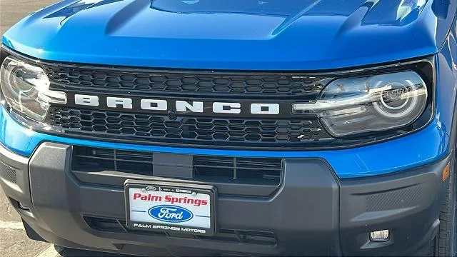 New 2026 Velocity Blue Metallic Ford Outer Banks® image 24