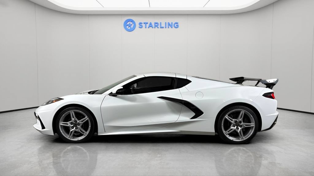 Certified Used 2023 Arctic White Chevrolet 1LT image 3