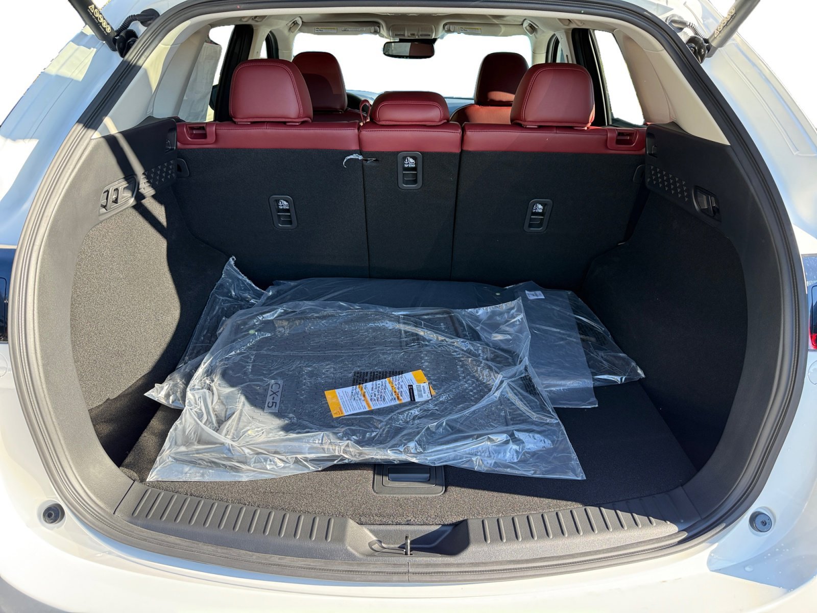 2025 Mazda CX-5 S Carbon Edition - Photo 17