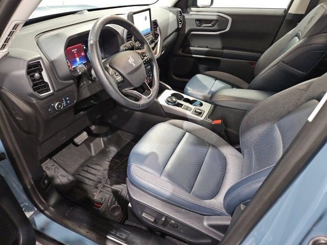 2021 Ford Bronco Sport Outer Banks photo 4