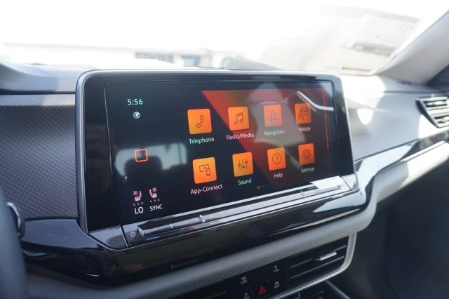 New 2026 Deep Black Pearl Volkswagen 2.0T Peak Edition image 28