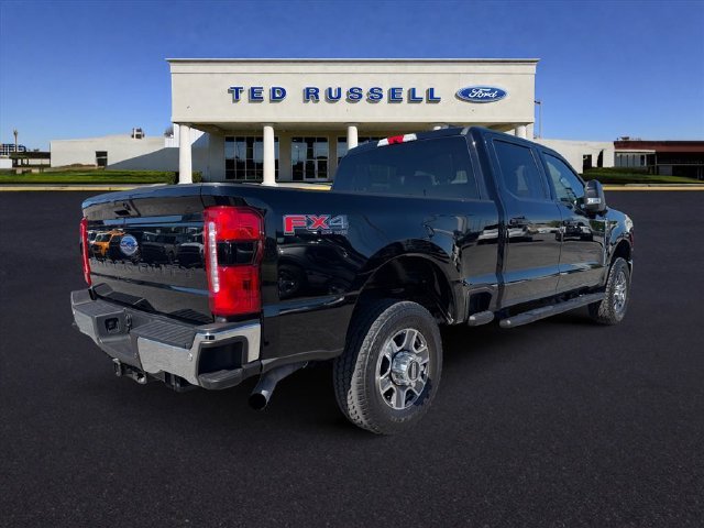 Certified Used 2025 Black Metallic Ford Lariat image 6