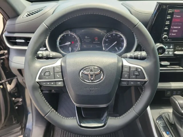 2022 Toyota Highlander XSE - Photo 27