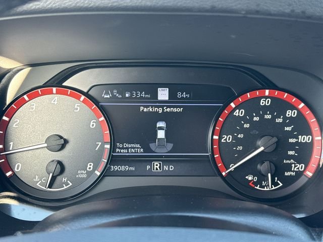 Used 2022 White Nissan PRO-X image 29