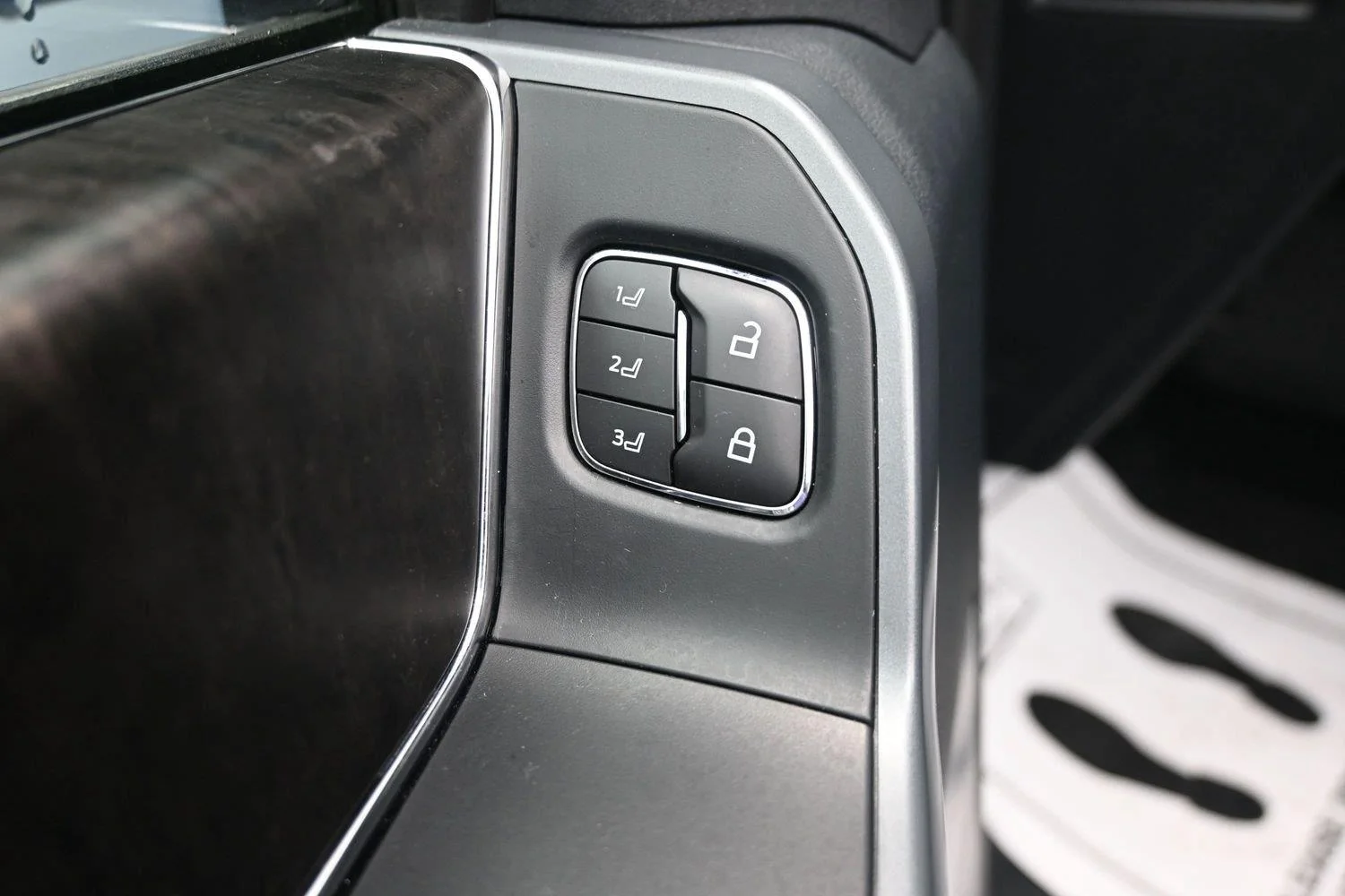 Used 2023 Azure Gray Metallic Tri-Coat Ford LARIAT image 24